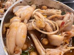 -鸿顺老铁锅美蛙鱼府(解放碑店)