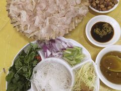 -官塘陈记鱼生·潮汕砂锅粥·牛肉火锅(潮枫路总店)