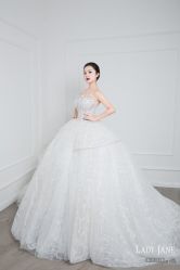 -Lady  Jane高端婚纱礼服馆