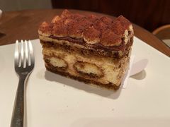 -星巴克(广州百信广场东区店)
