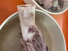 -周震馄饨