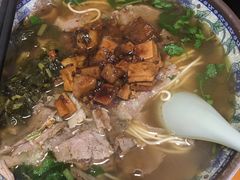 -旺泉餐饮店·清真牛肉面馆