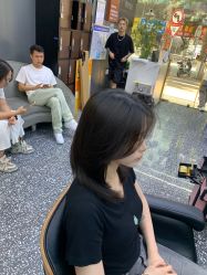 -藤野造型专业烫染接发