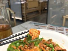 -绿茶餐厅(成都大悦城店)