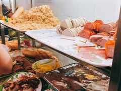 -Bánh Mì Huynh Hoa
