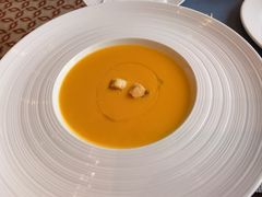 -青岛香格里拉·鱼跃地中海西餐厅