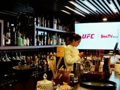 -M4·酒吧·威士忌·咖啡