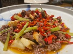 -老板很二(吉大店)