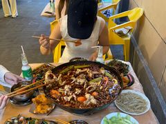 -鸿顺老铁锅美蛙鱼府(解放碑店)