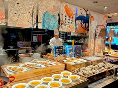 -雍容荟帝王蟹活龙虾展台自助(IFS黑金店)