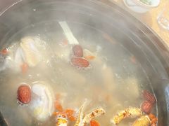 -濠轩阁特色生蚝火锅(水湾路店)