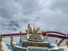 -七彩云南欢乐世界