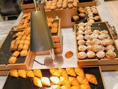 -上海虹桥祥源希尔顿酒店
