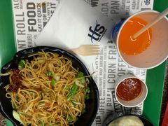 -英迪拉·甘地国际机场