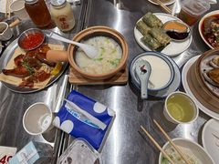 -楼上大排档·顺德菜·粥水·鱼生(苗栗路店)