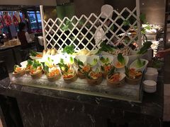 -美食汇海鲜自助餐厅·小龙虾烧烤(富力万达文华酒店)