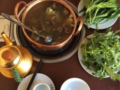 -银同牦牛肉火锅