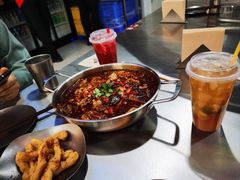 -蓉三少冒烤鸭·四川小吃集(北京首店)