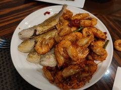 小黄鱼-君来湖滨饭店·玫瑰园