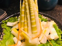 -湊湊火锅·茶憩(打浦桥日月光店)