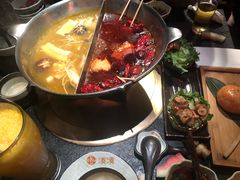 -湊湊火锅·茶憩(新中关购物中心店)