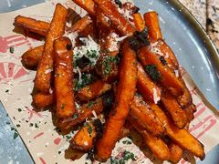 -BROWNSTONE布朗石西班牙餐厅(富城店)