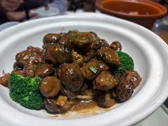 花菇烧牛筋-黄泥岗·地道湖北菜(奥特莱斯店)