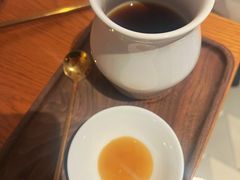 单一产地手冲咖啡和蜂蜜搭配-大酉·M Coffee(北京美术馆店)