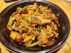 -十三式重庆江湖菜(金茂览秀城店)