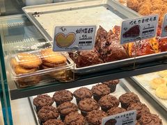 -鲍师傅糕点(台东步行街店)