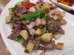 馕丁炒肉-清真·玛丽亚新疆菜主题餐厅(浙江中路店)