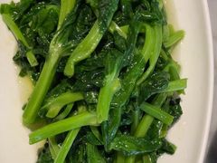 -渝信川菜 · 川味家常菜(财富购物中心店)