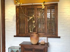 -泉畔人家·老济南经典鲁菜(大明湖店)