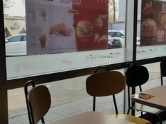 -麦当劳(沙河店)