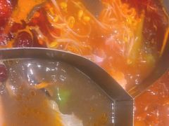 -老房老舍重庆火锅(假日城市店)