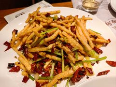 -黄泥岗·地道湖北菜(奥特莱斯店)