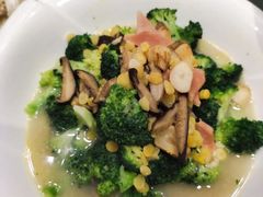 -一家人(南京路店)