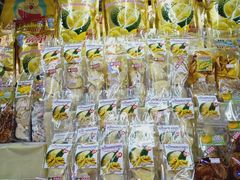 -瓦洛洛传统市场