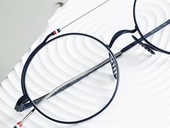 -目艮眼镜SHOWROOM(品牌集合店)