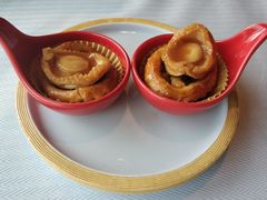 一口鲍鱼酥-夏宫中餐厅(静安香格里拉店)