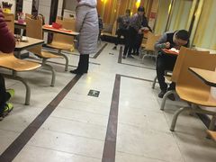 大堂-亮亮面馆(经六路店)