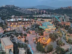 -七彩云南欢乐世界