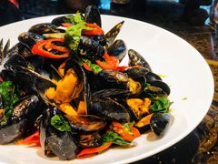 金不换鱼露炒青口-杭州西子湖四季酒店·金沙厅