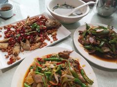 -东门老磨坊羊汤馆(兰山新东关店)