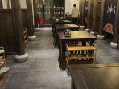 -聚汇三少·龙虾·中餐厅(莫邪路新天地店)