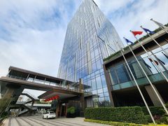 -深圳国际会展中心希尔顿酒店(前海华发冰雪世界店)