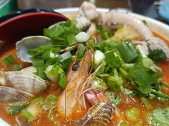 -何记花甲(海岸城旗舰店)