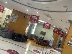 -雅悦齿科(顾村公园店)