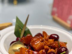 车厘子烧五花肉-甜阿姨·天台花园私房菜(万松园店)