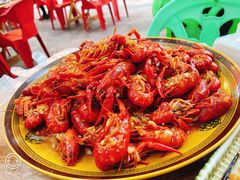 龙虾-金渝海鲜烧烤万州烤鱼店